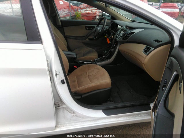 2016 HYUNDAI ELANTRA SE VIN: 5NPDH4AEXGH662502