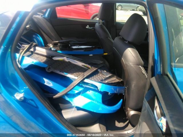 3KPF54AD2PE562455 KIA Forte Gt-line