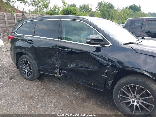 Toyota Highlander Xle/se 2017 5TDJZRFH2HS448602 Image 13
