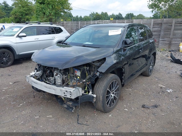 Toyota Highlander Xle/se 2017 5TDJZRFH2HS448602 Image 2
