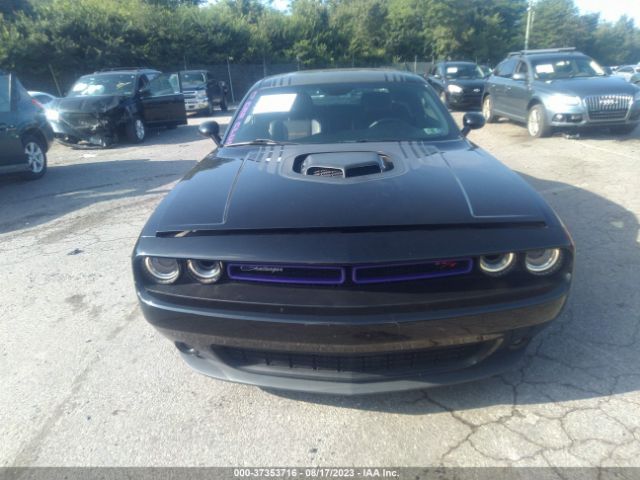 2C3CDZBT6FH820900 Dodge Challenger R/t Plus Shaker