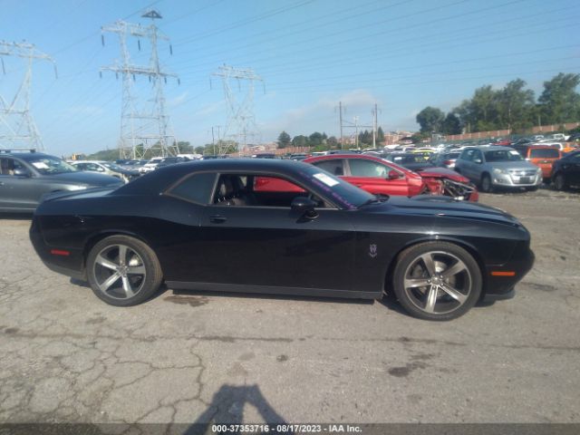2C3CDZBT6FH820900 Dodge Challenger R/t Plus Shaker