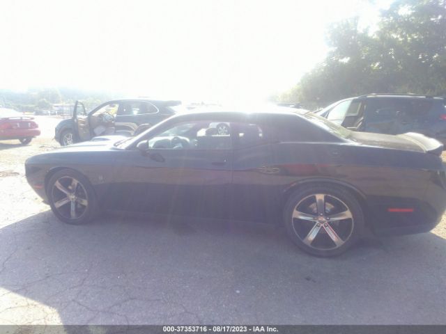 2C3CDZBT6FH820900 Dodge Challenger R/t Plus Shaker