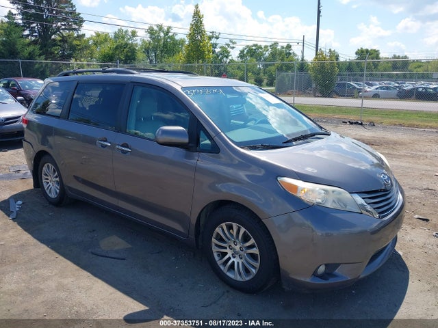 2012 TOYOTA SIENNA XLE AAS/XLE/LTD VIN: 5TDYK3DC7CS204539