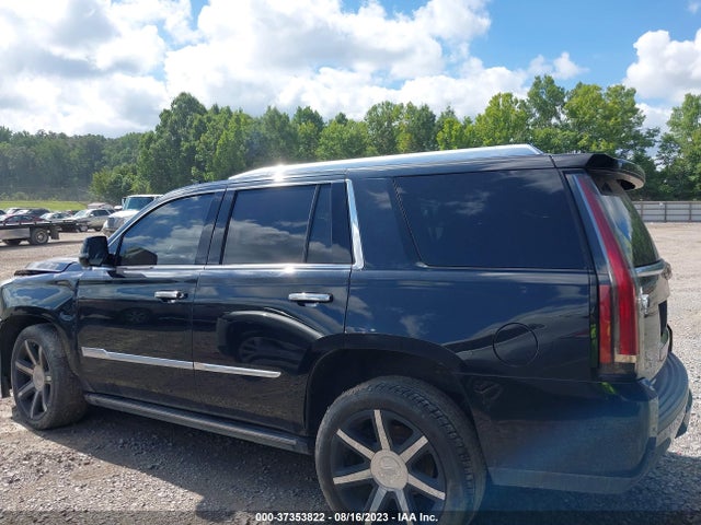 1GYS4CKJ2GR337404 Cadillac Escalade Premium Collection