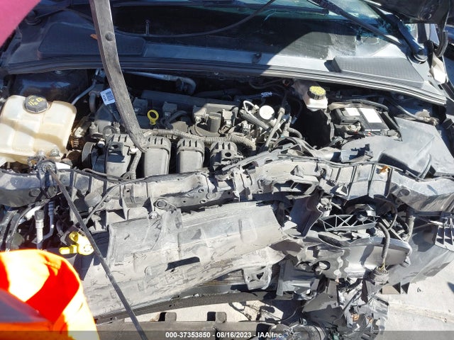 2017 FORD FOCUS SE VIN: 1FADP3K2XHL204771