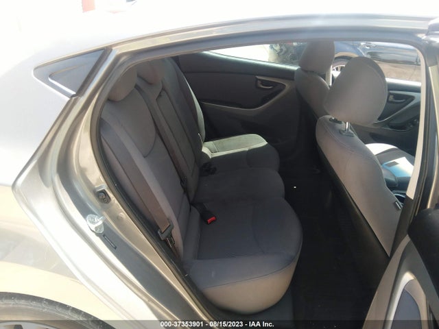 2014 HYUNDAI ELANTRA SE VIN: 5NPDH4AE0EH468025