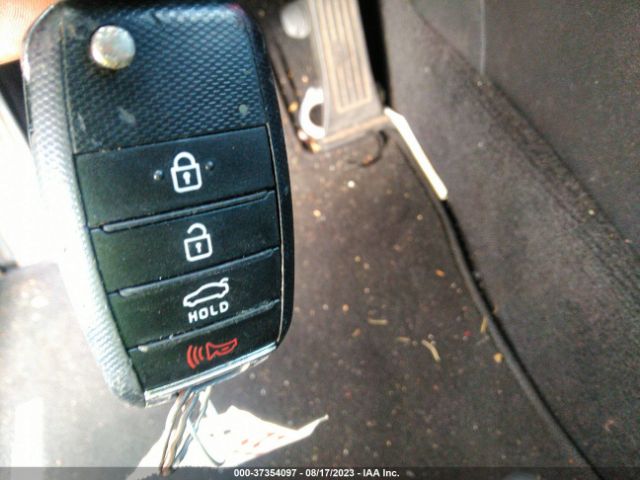 KNAGT4L34G5088208 KIA Optima Lx