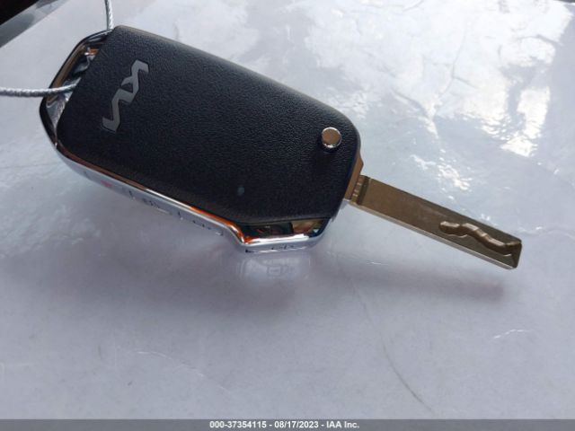 KNDJ23AU7N7155404 KIA SOUL LX