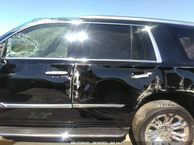 1GYS3BKJ3JR190935 Cadillac Escalade Luxury