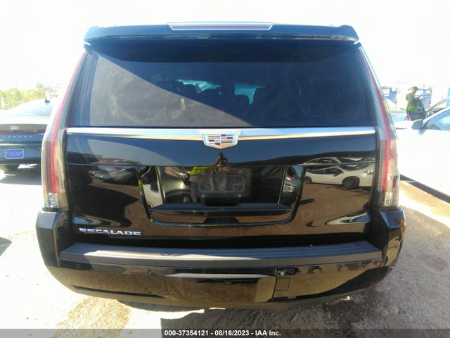 1GYS3BKJ3JR190935 Cadillac Escalade Luxury
