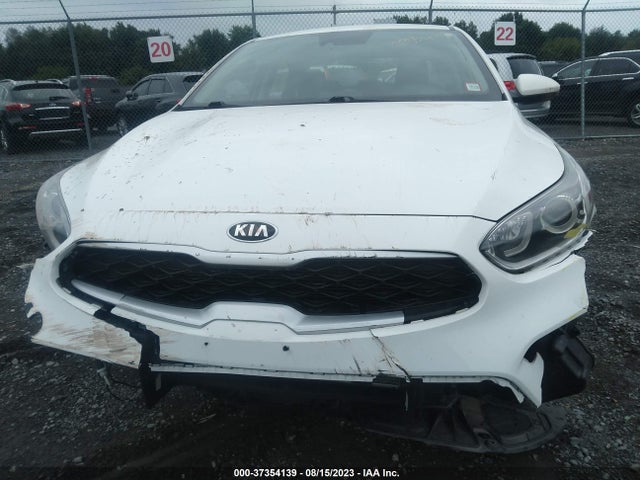2021 KIA FORTE LXS VIN: 3KPF24AD3ME352922