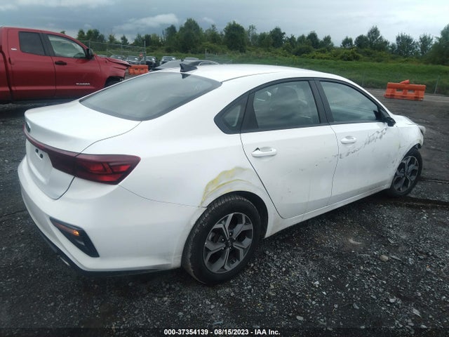 2021 KIA FORTE LXS VIN: 3KPF24AD3ME352922
