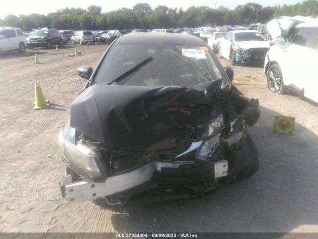 19XFB2F51FE121395 Honda Civic Sedan Lx