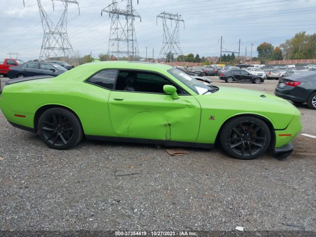 2C3CDZFJ4FH888606 Dodge Challenger R/t Scat Pack