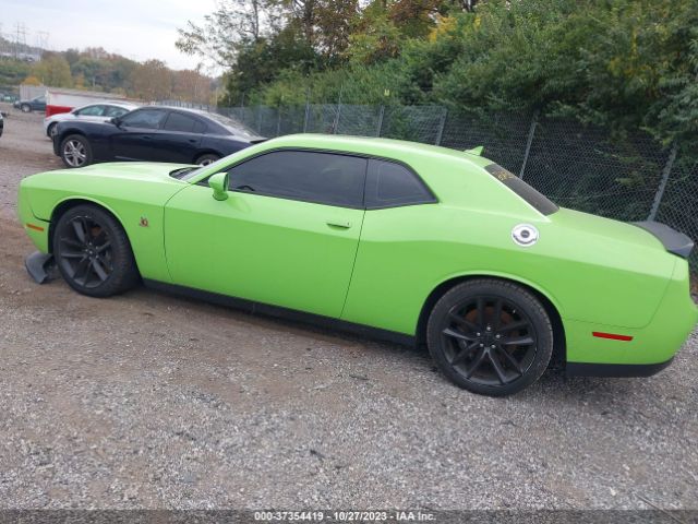 2C3CDZFJ4FH888606 Dodge Challenger R/t Scat Pack