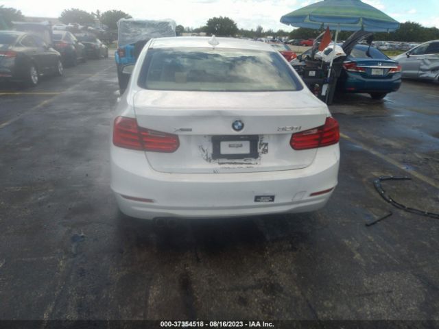 WBA3B5C51FF959700 BMW 3 Series 328i Xdrive