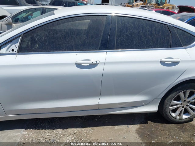 Chrysler 200 Limited 2015 1C3CCCAB6FN743526 Image 13