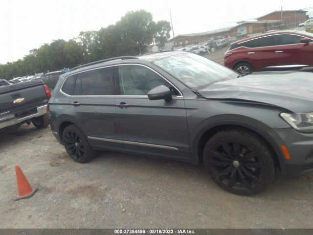 3VV3B7AX9MM144159 Volkswagen Tiguan Se/se R-line Black/sel