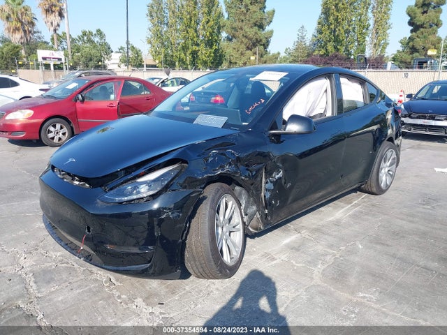 7SAYGDEE0PF748420 Tesla Model Y Long Range