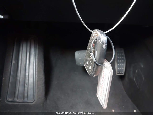 Chevrolet Traverse Lt Leather 2020 1GNERHKW4LJ133572 Image 3