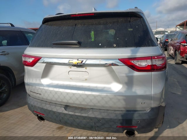 Chevrolet Traverse Lt Leather 2020 1GNERHKW4LJ133572 Image 8