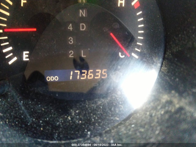 2004 LEXUS ES 330 VIN: JTHBA30G045044897