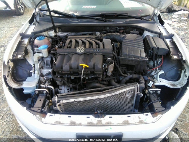 1VWBM7A33EC034077 Volkswagen Passat Se W/sunroof