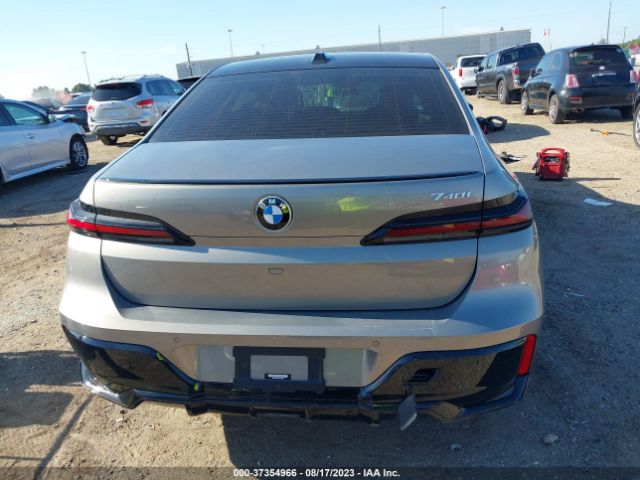 WBA23EH09PCM73581 BMW 7 Series 740i