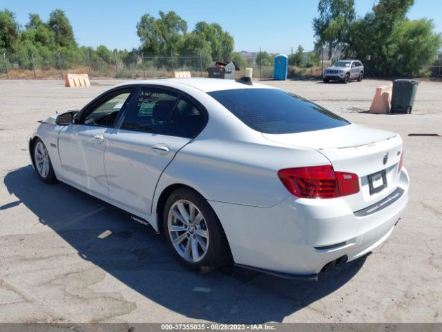 WBA5A5C5XED512353 BMW 5 Series 528i