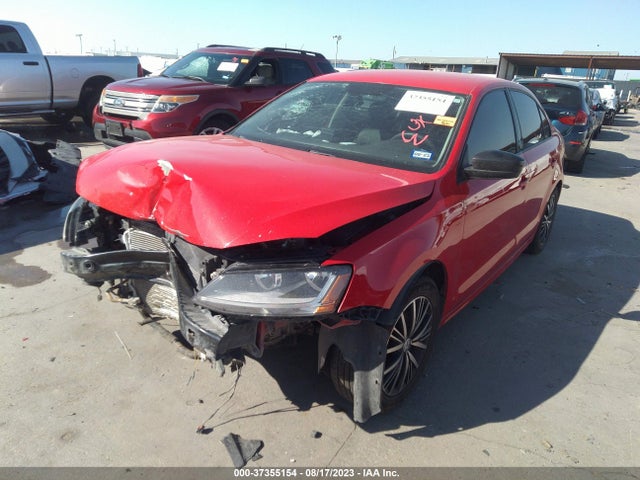 3VWDB7AJ0JM207981 Volkswagen Jetta 1.4t
