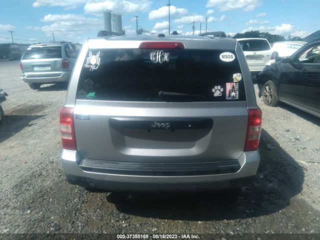 1C4NJPBA5GD777147 Jeep Patriot Sport