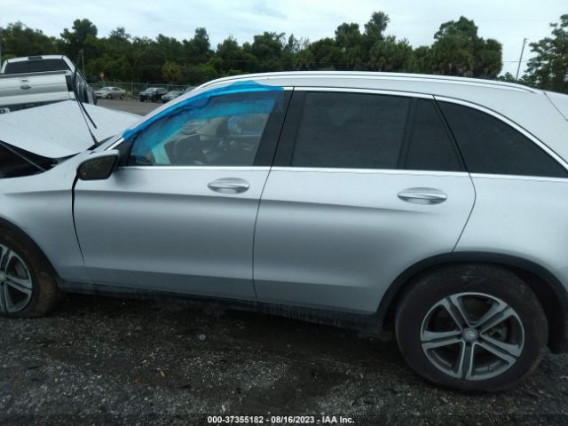 WDC0G4KB2GF030135 Mercedes-Benz Glc Glc 300