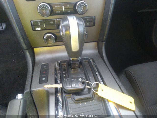 1ZVBP8EM3E5234042 Ford Mustang V6