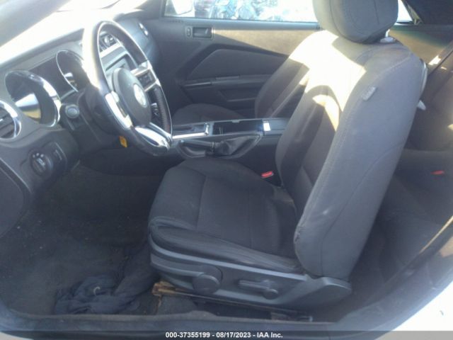 1ZVBP8EM3E5234042 Ford Mustang V6
