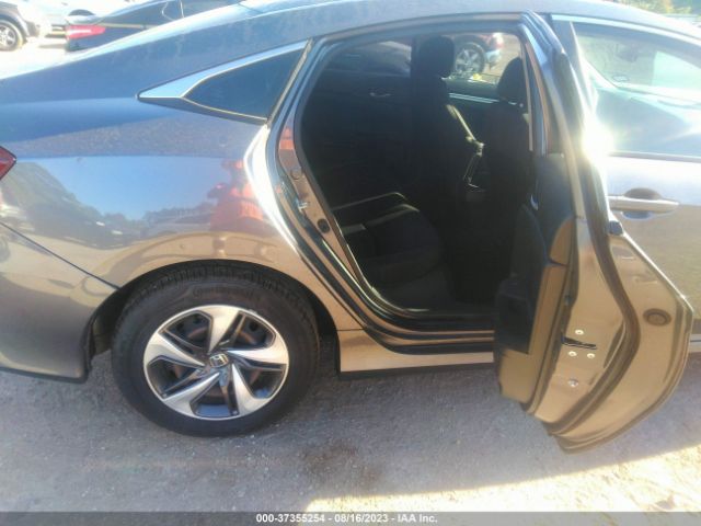 19XFC2F6XKE041884 Honda Civic Sedan Lx