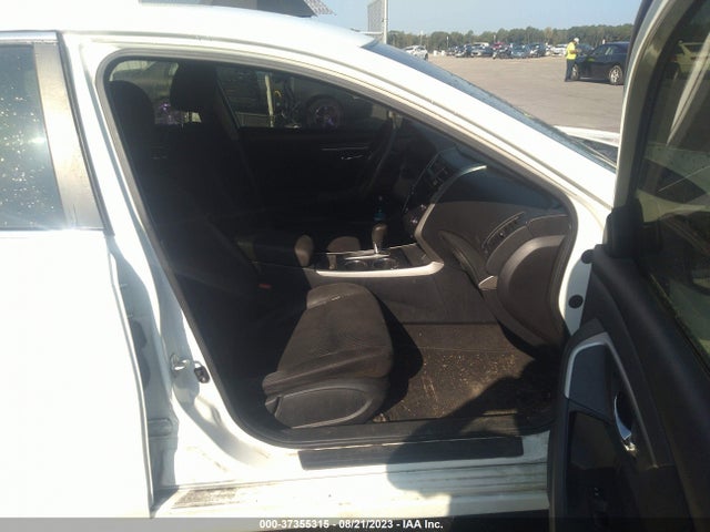 2015 NISSAN ALTIMA 2.5 S VIN: 1N4AL3APXFN330190