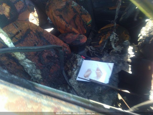 KNDJN2A28E7735809 KIA Soul Base