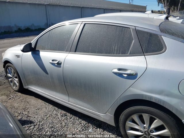 5XXGT4L30GG077656 KIA Optima Lx
