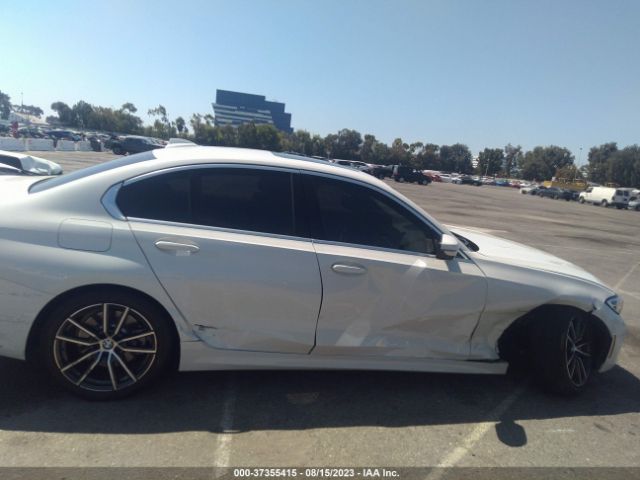 WBA5R1C54KAK09373 BMW 3 Series 330i