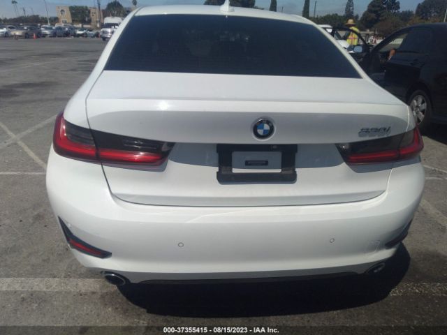 WBA5R1C54KAK09373 BMW 3 Series 330i