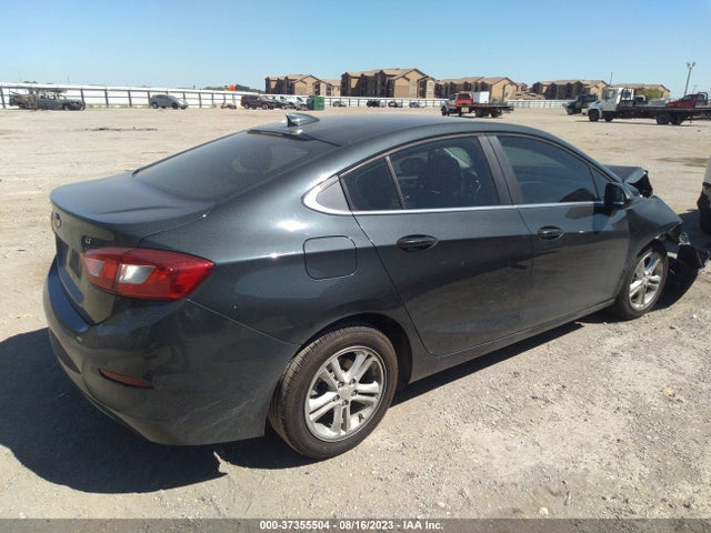 Chevrolet CRUZE LT 2018 1G1BE5SM1J7211362 Image 4