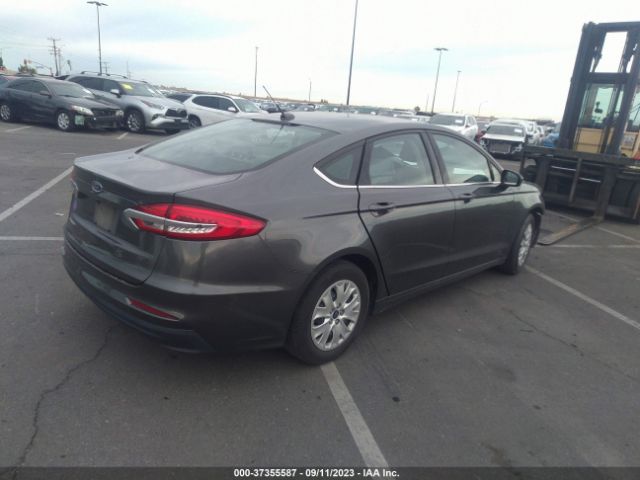 3FA6P0G70KR277135 Ford FUSION S