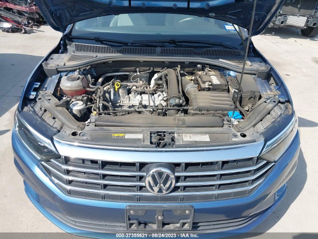 3VWE57BU1KM012994 Volkswagen JETTA SEL