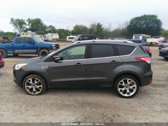 1FMCU9J95FUA52501 Ford Escape Titanium