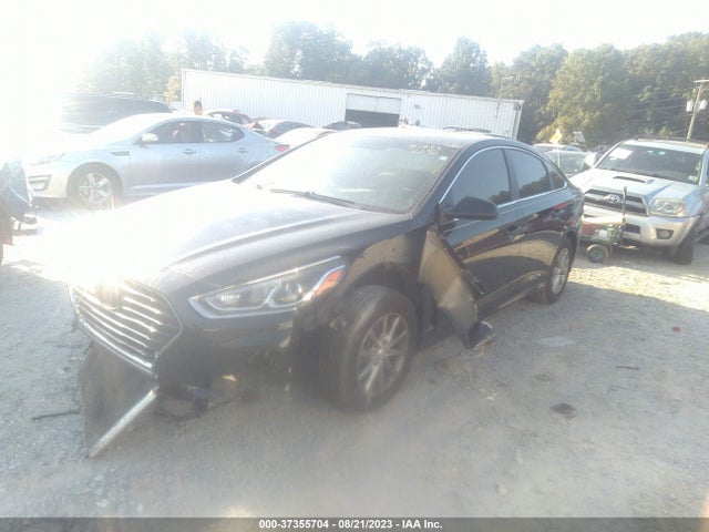Hyundai SONATA SE 2018 5NPE24AF8JH602076 Image 2