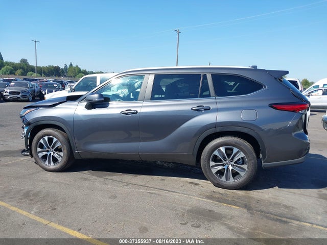 Toyota Highlander Xle 2023 5TDKDRAH8PS022356 Image 15