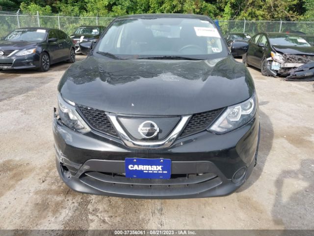 JN1BJ1CP0JW165133 Nissan Rogue Sport S/sv/sl