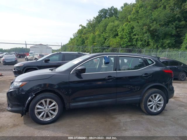 JN1BJ1CP0JW165133 Nissan Rogue Sport S/sv/sl