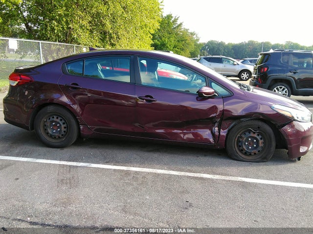 KIA FORTE LX 2018 3KPFK4A78JE167495 Image 13